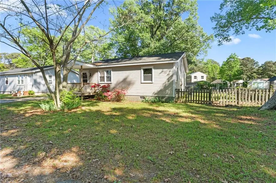92 Cherry Drive, Hudgins, VA 23076 - #2