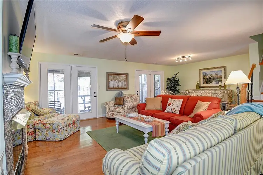 306 Esplanade Place, Chesapeake, VA 23320 - #3