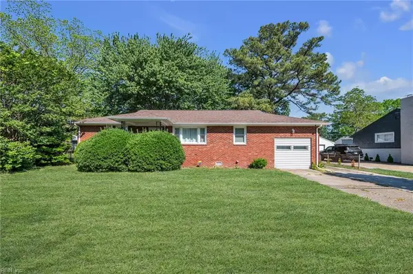 2538 Heutte Drive, Norfolk, VA 23508