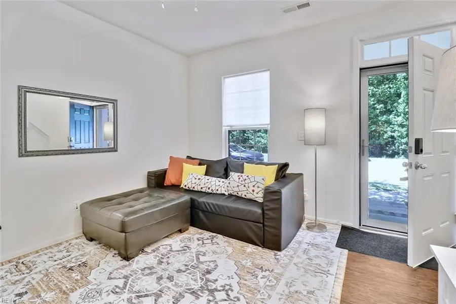 274 Paradise Drive, Portsmouth, VA 23701 - #3