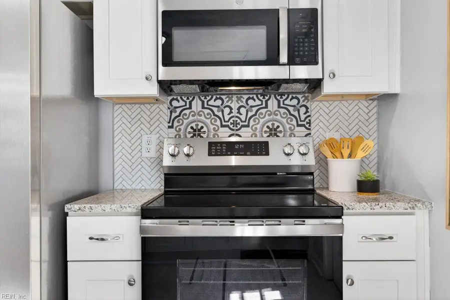 4611 Robin Hood Road, Norfolk, VA 23513 - #2