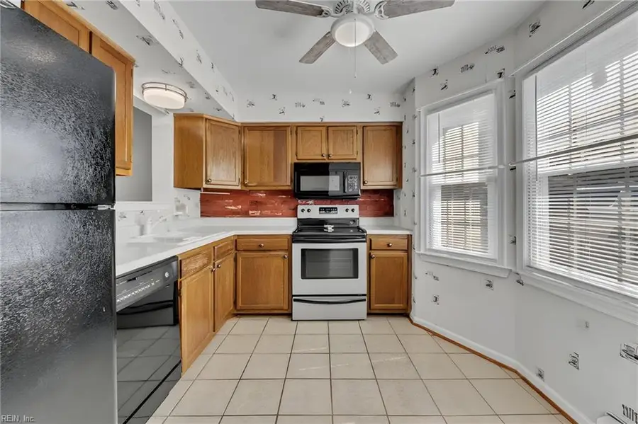 4003 Reese Drive S, Portsmouth, VA 23703 - #3