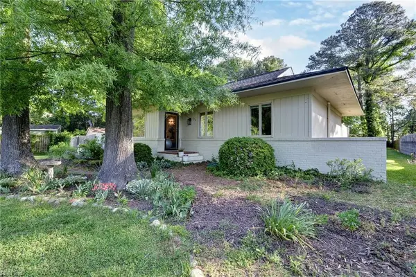 134 Riverview Drive, Hampton, VA 23669