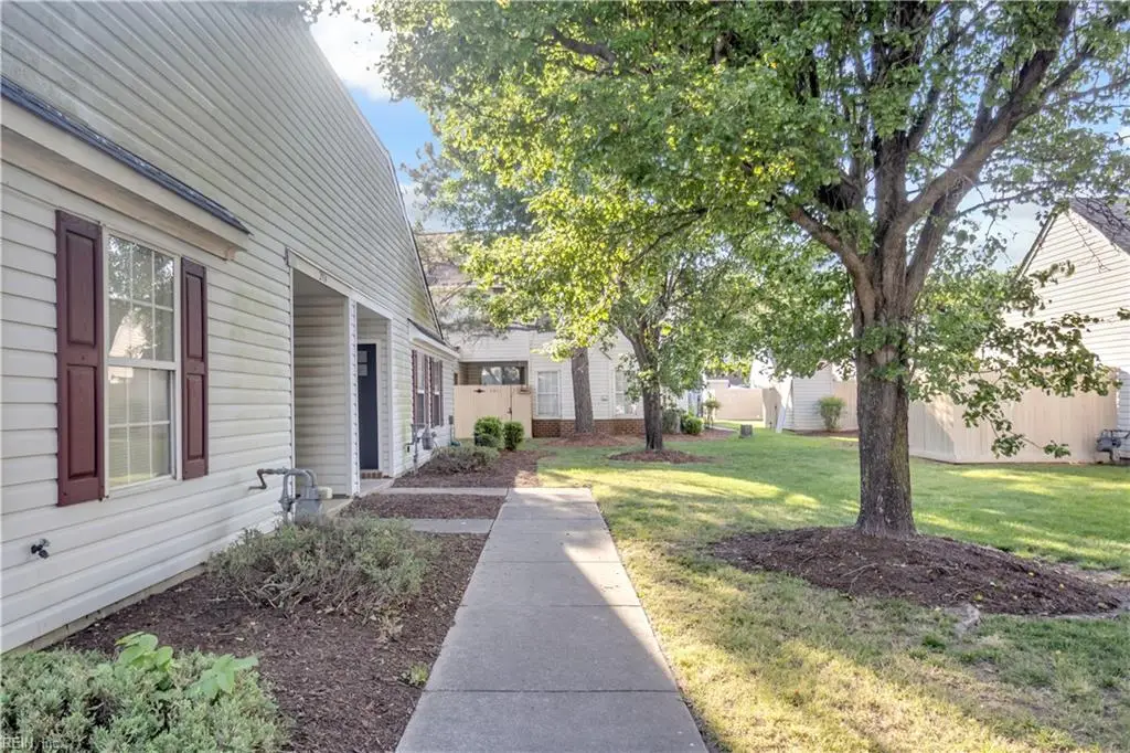 2918 Big Bend Drive, Chesapeake, VA 23321 - #1