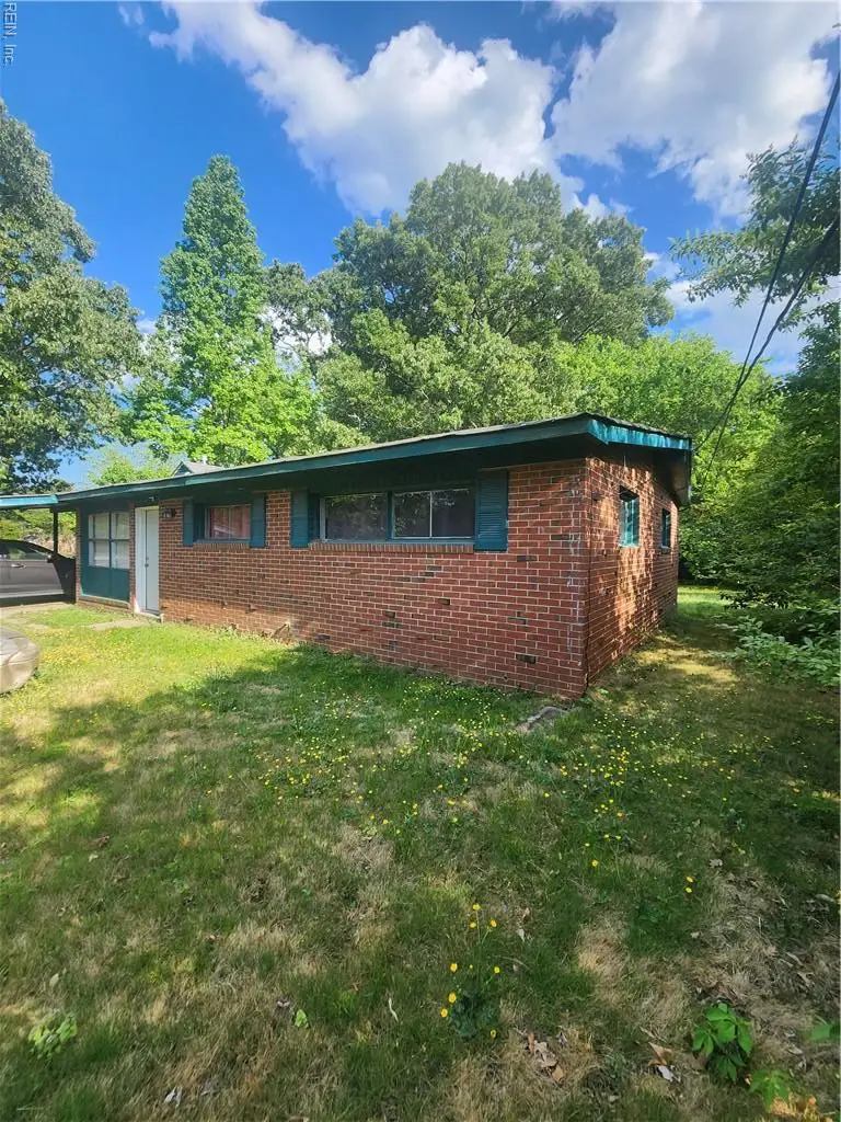 4330 Towanda Road, Chesapeake, VA 23325 - #2