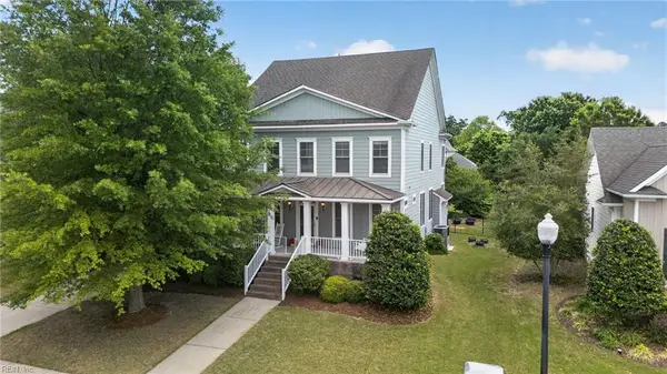 2106 Governors Pointe Drive, Suffolk, VA 23436