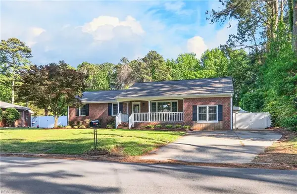 5025 Greenbrook Drive, Portsmouth, VA 23703
