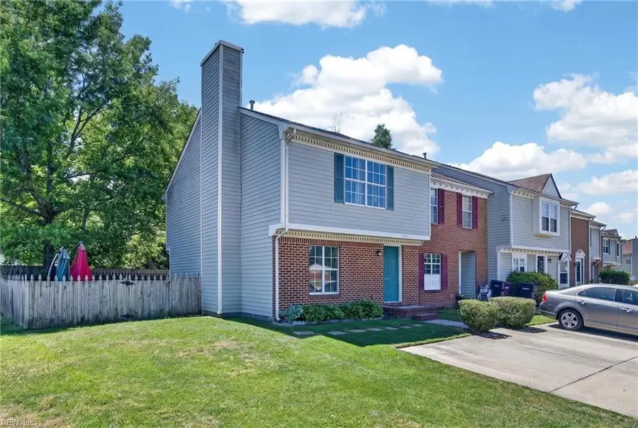 755 Huntly Drive, Chesapeake, VA 23320 - #2