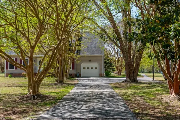 230 Chick Cove Drive, Hardyville, VA 23070