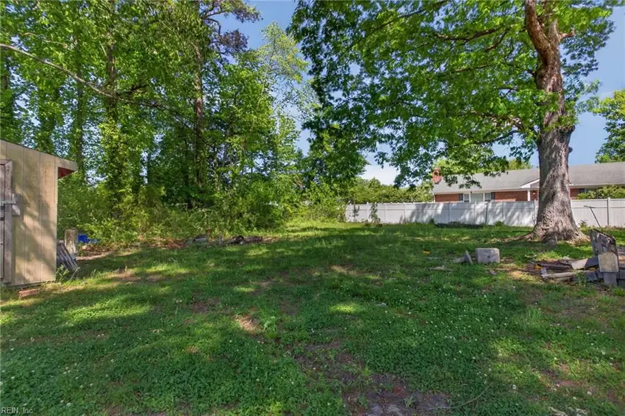 908 Poplar Avenue, Chesapeake, VA 23323 - #3