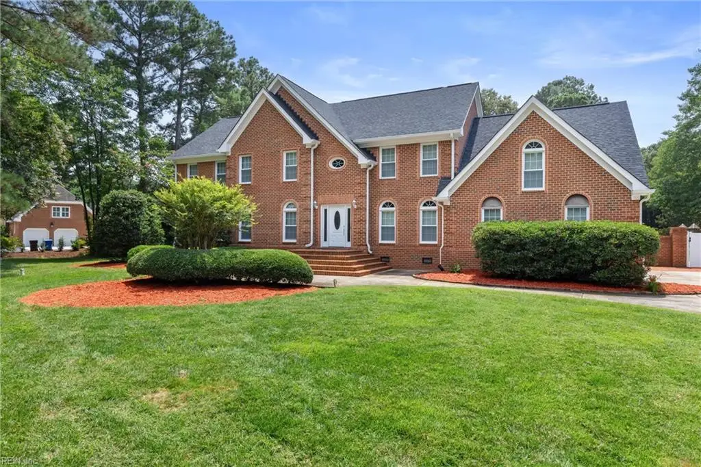 641 Ravenwoods Drive, Chesapeake, VA 23322 - #1