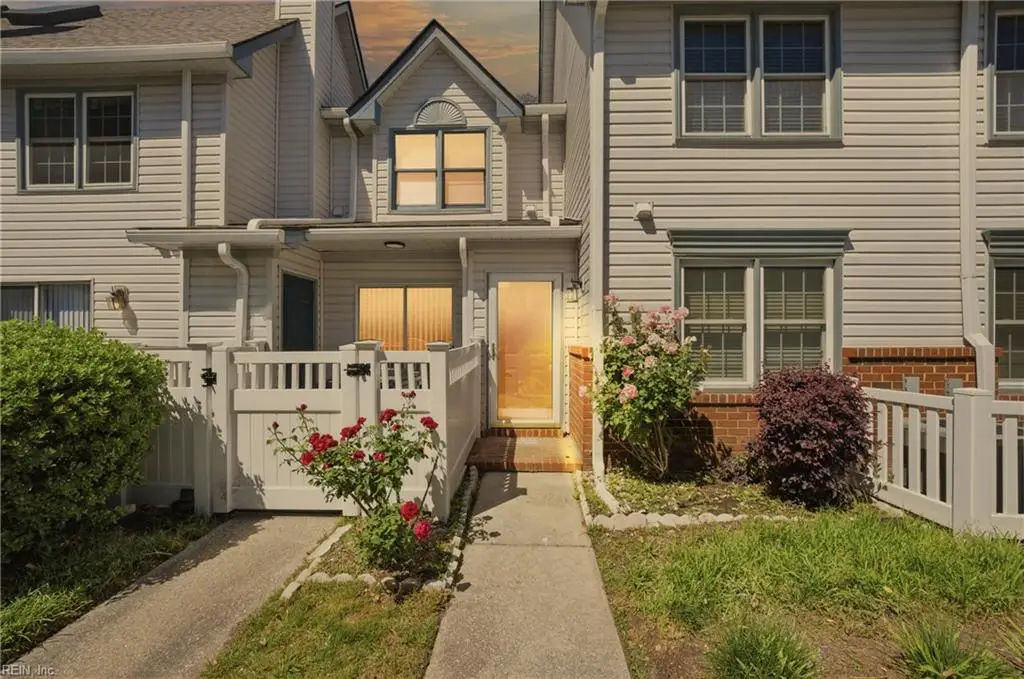 27 Tamarisk Quay #D, Hampton, VA 23666 - #1