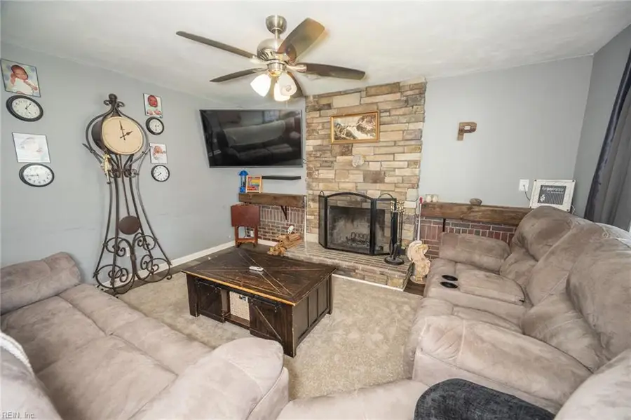 1425 Glendale Avenue, Chesapeake, VA 23323 - #3