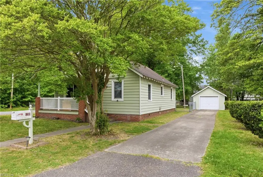 801 Gloucester Street, Hampton, VA 23661 - #2