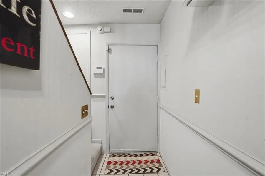 1310 Linkhorn Circle, Virginia Beach, VA 23451 - #2
