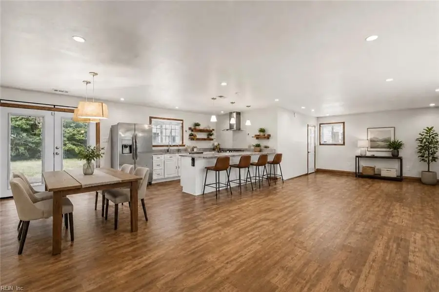 437 Malibu Drive, Virginia Beach, VA 23452 - #2