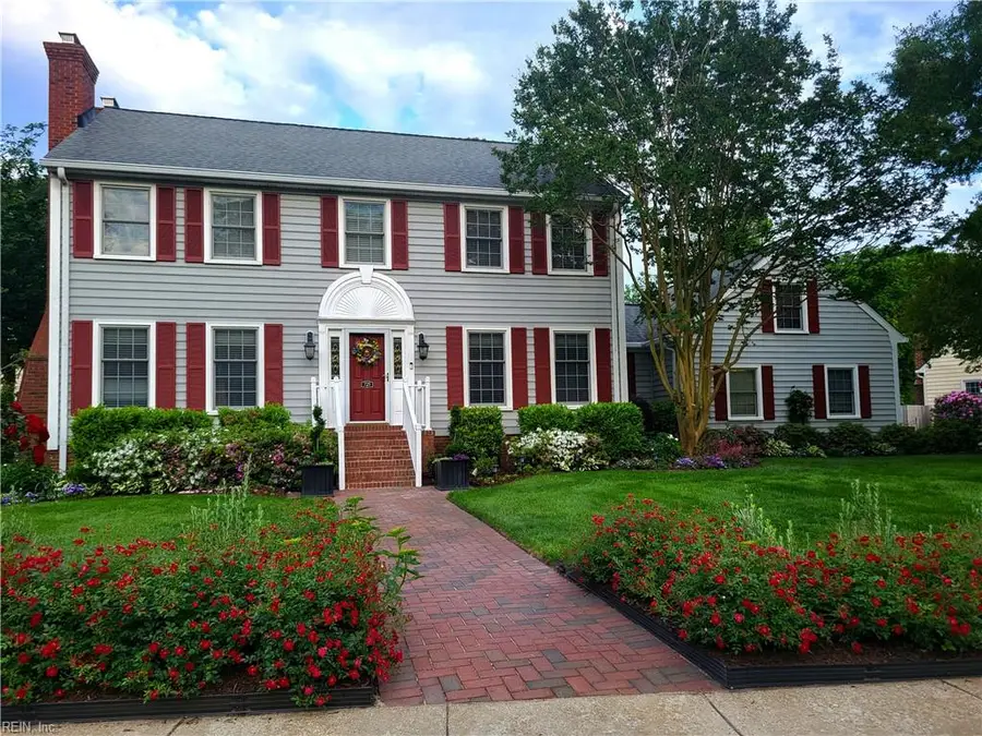 725 Harris Point Drive, Virginia Beach, VA 23455 - #2