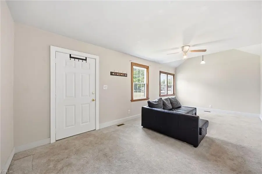 42 Davis Avenue, Newport News, VA 23601 - #3