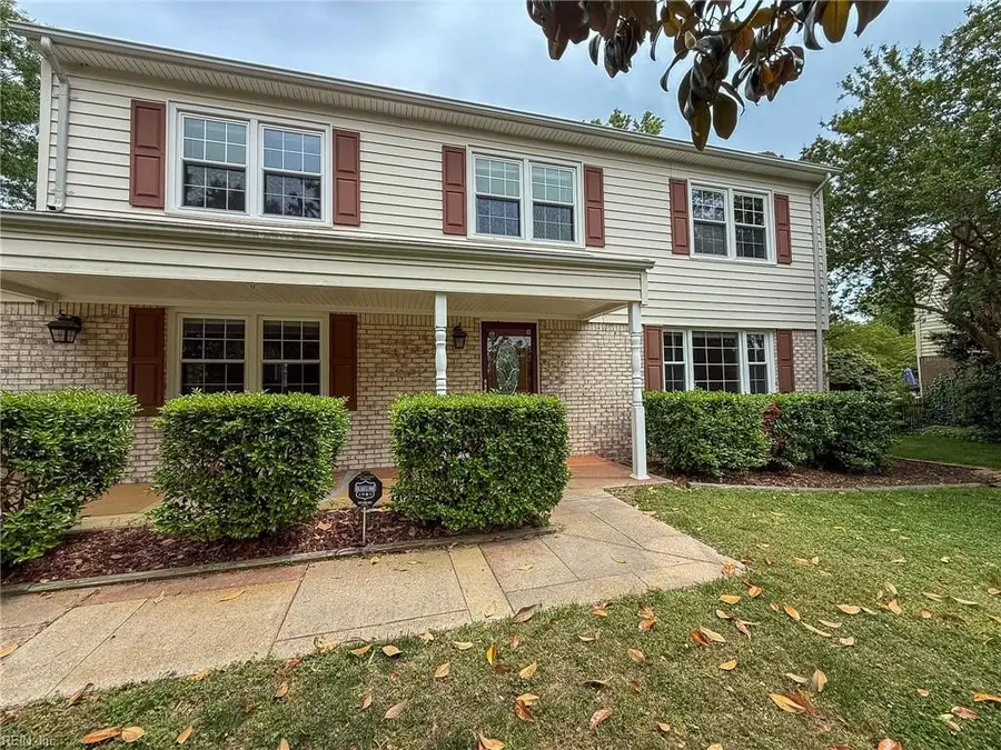 912 Marshall Circle, Virginia Beach, VA 23454 - #2