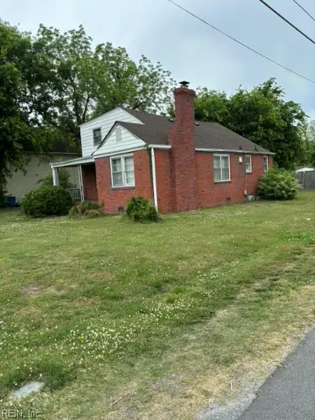 2049 Christian Avenue, Chesapeake, VA 23324 - #2