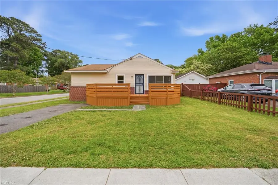1120 Clarence Street, Norfolk, VA 23502 - #2