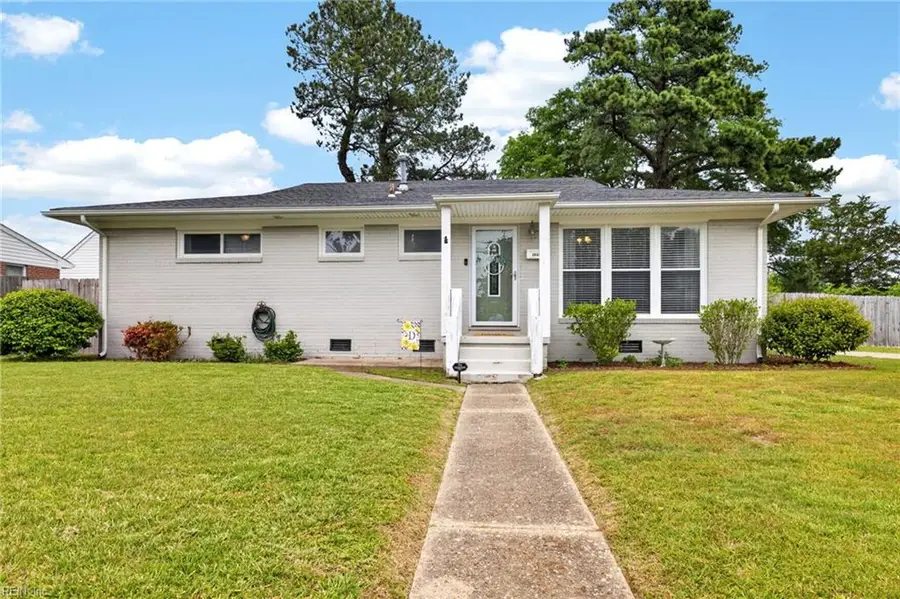 2932 E Malden Avenue, Norfolk, VA 23518 - #2