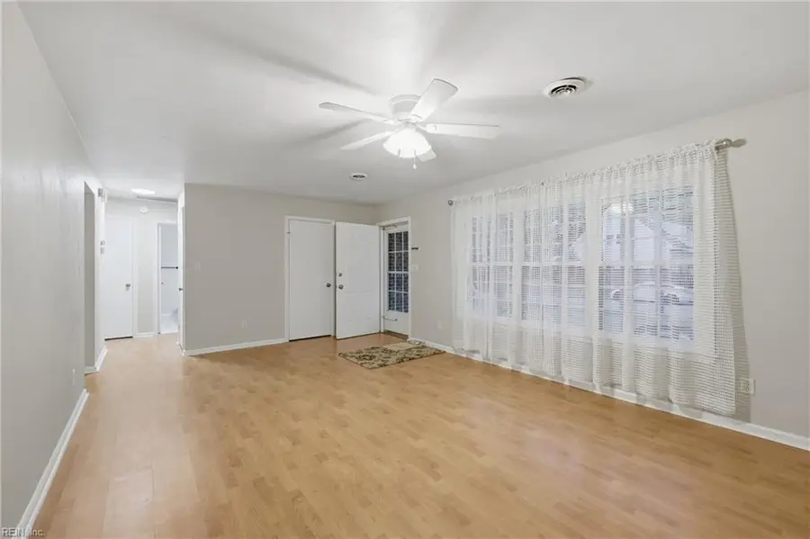 9552 Statler Street, Norfolk, VA 23503 - #2