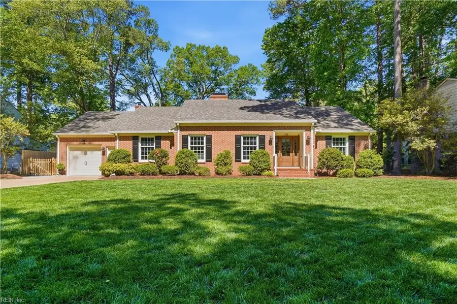 319 Parkway Drive, Newport News, VA 23606 - #2