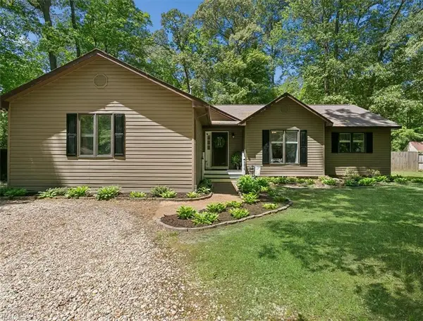 5290 Beechwood Knoll Trail, Gloucester, VA 23061