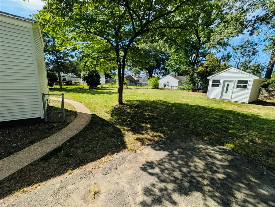 5616 Larry Avenue, Virginia Beach, VA 23462 - #2