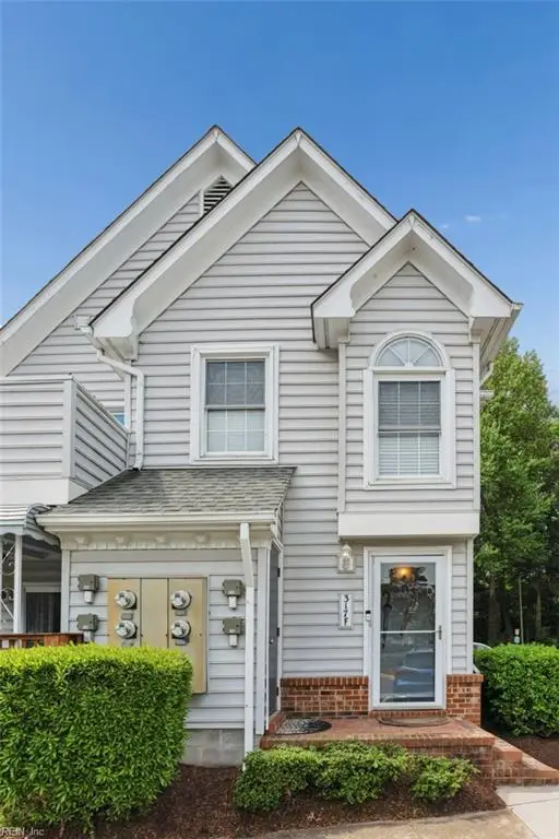 317 Wimbledon Chase Unit F Chase, Chesapeake, VA 23320 - #2