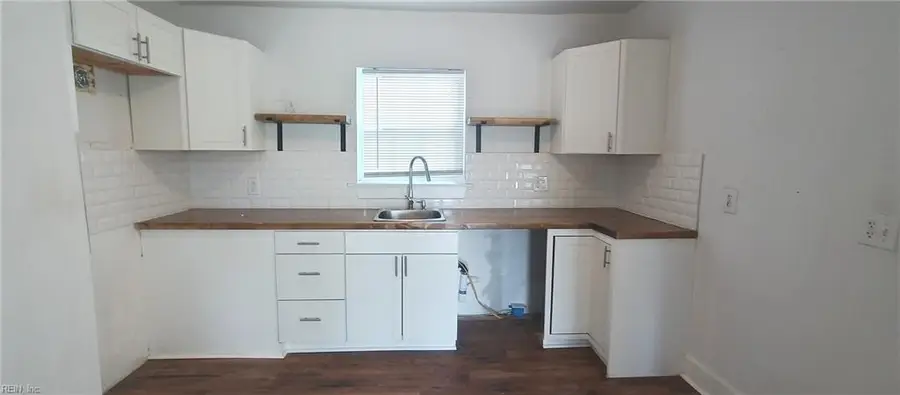2222 Pearl Street, Portsmouth, VA 23704 - #2