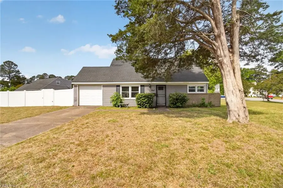 707 Red Mill Road, Norfolk, VA 23502 - #2