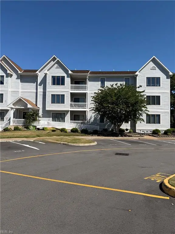 5 Harbor Watch Drive #419, Chesapeake, VA 23320 - #1