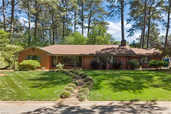 316 Apasus Trail, Virginia Beach, VA 23452