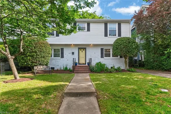 1106 Jamestown Crescent, Norfolk, VA 23508