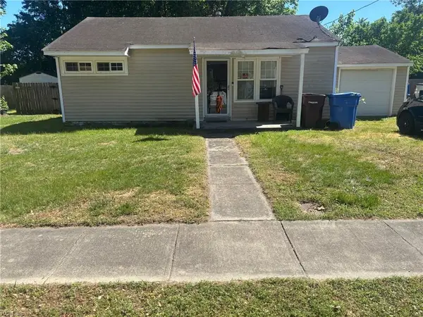 2425 Lofurno Road, Chesapeake, VA 23323