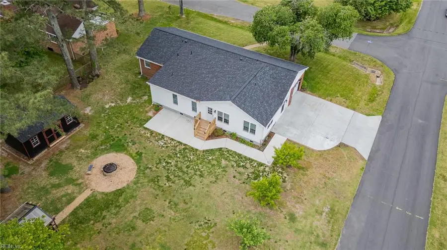 601 Warren Avenue, Chesapeake, VA 23320 - #3