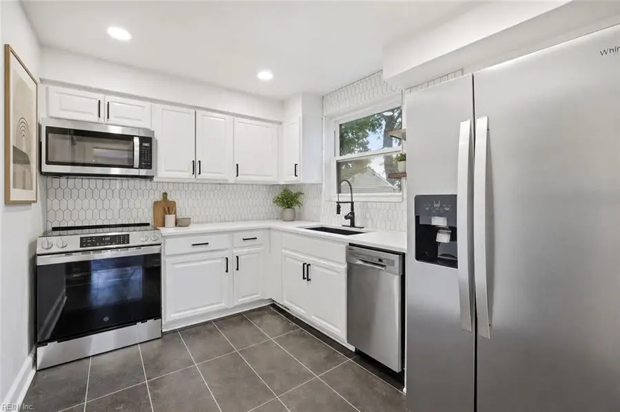 127 Mapleshade Avenue, Norfolk, VA 23505 - #2