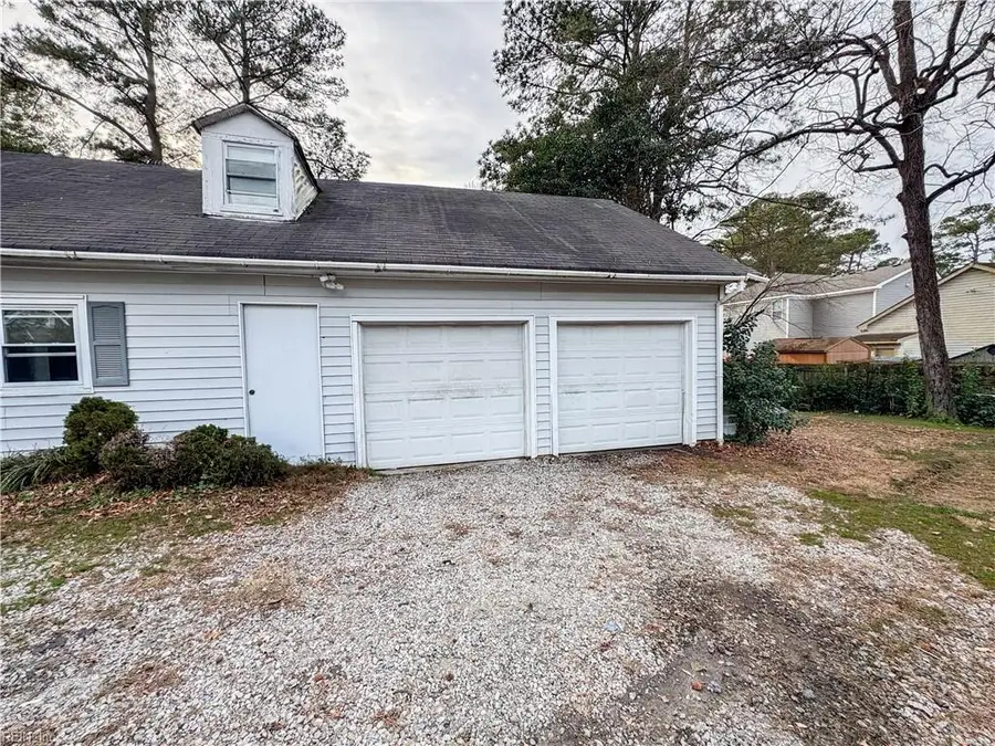 710 Osborn Avenue, Chesapeake, VA 23325 - #2