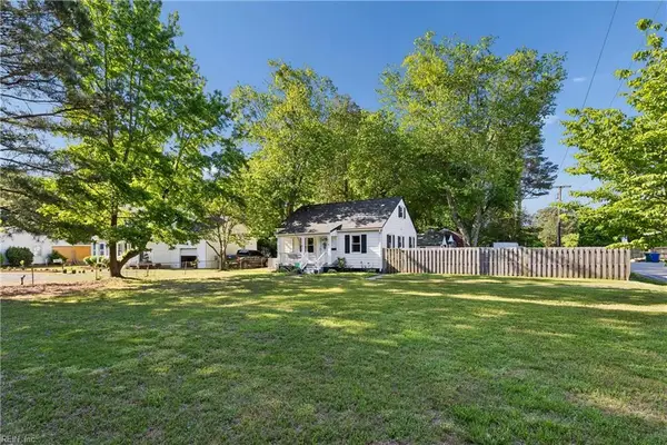 214 Deep Creek Road, Newport News, VA 23606
