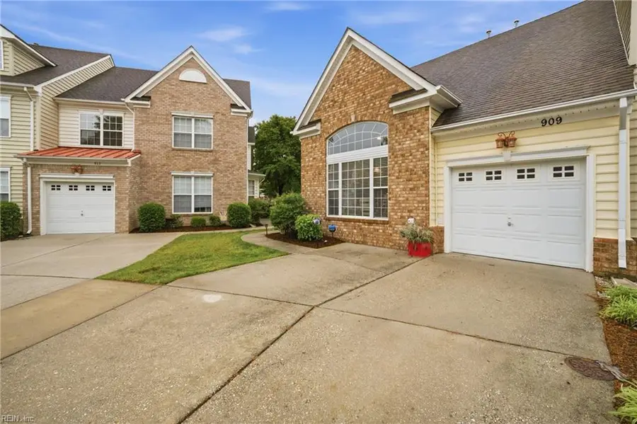 909 Becontree Court, Virginia Beach, VA 23462 - #3