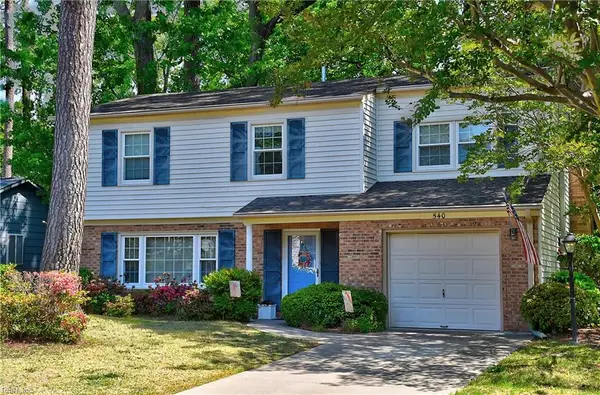 540 Royal Palm Drive, Virginia Beach, VA 23452