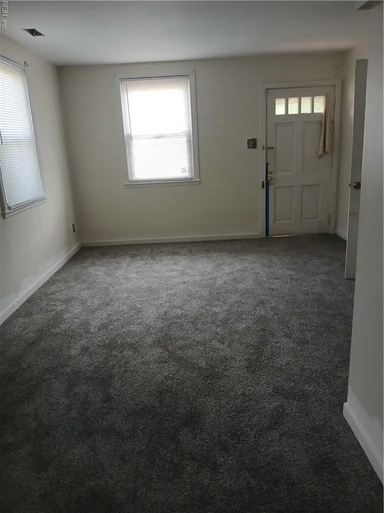 3012 Elliott Avenue, Portsmouth, VA 23702 - #3
