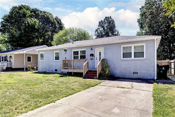 1120 78th Street, Newport News, VA 23605