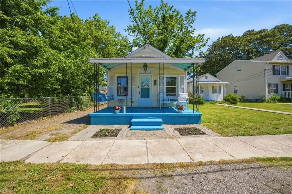 1116 Modoc Avenue, Norfolk, VA 23503 - #1