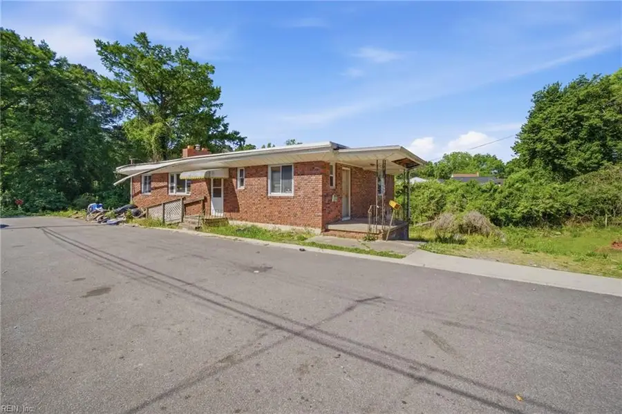 125 S Capital Street, Suffolk, VA 23434 - #2