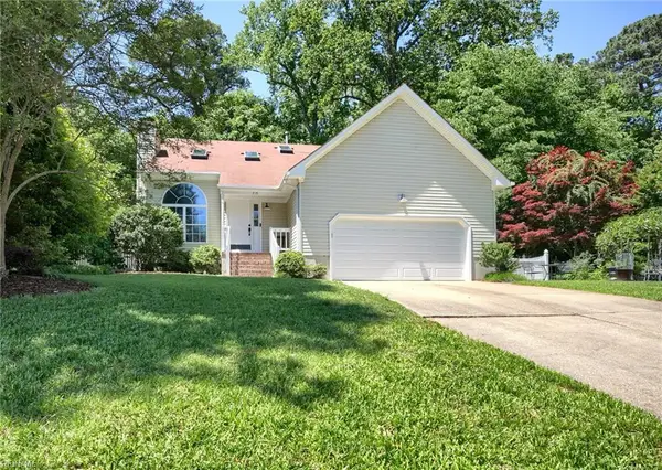 215 Amesbury Lane, Newport News, VA 23606