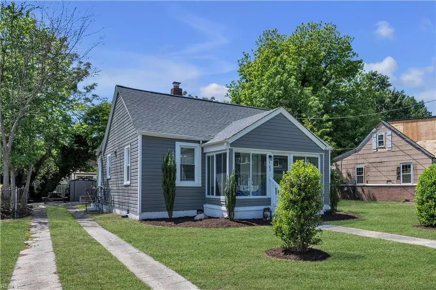 703 Maryland Avenue, Hampton, VA 23661 - #2