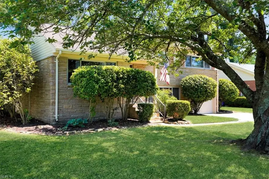 244 E Mcginnis Cir, Norfolk, VA 23502 - #2